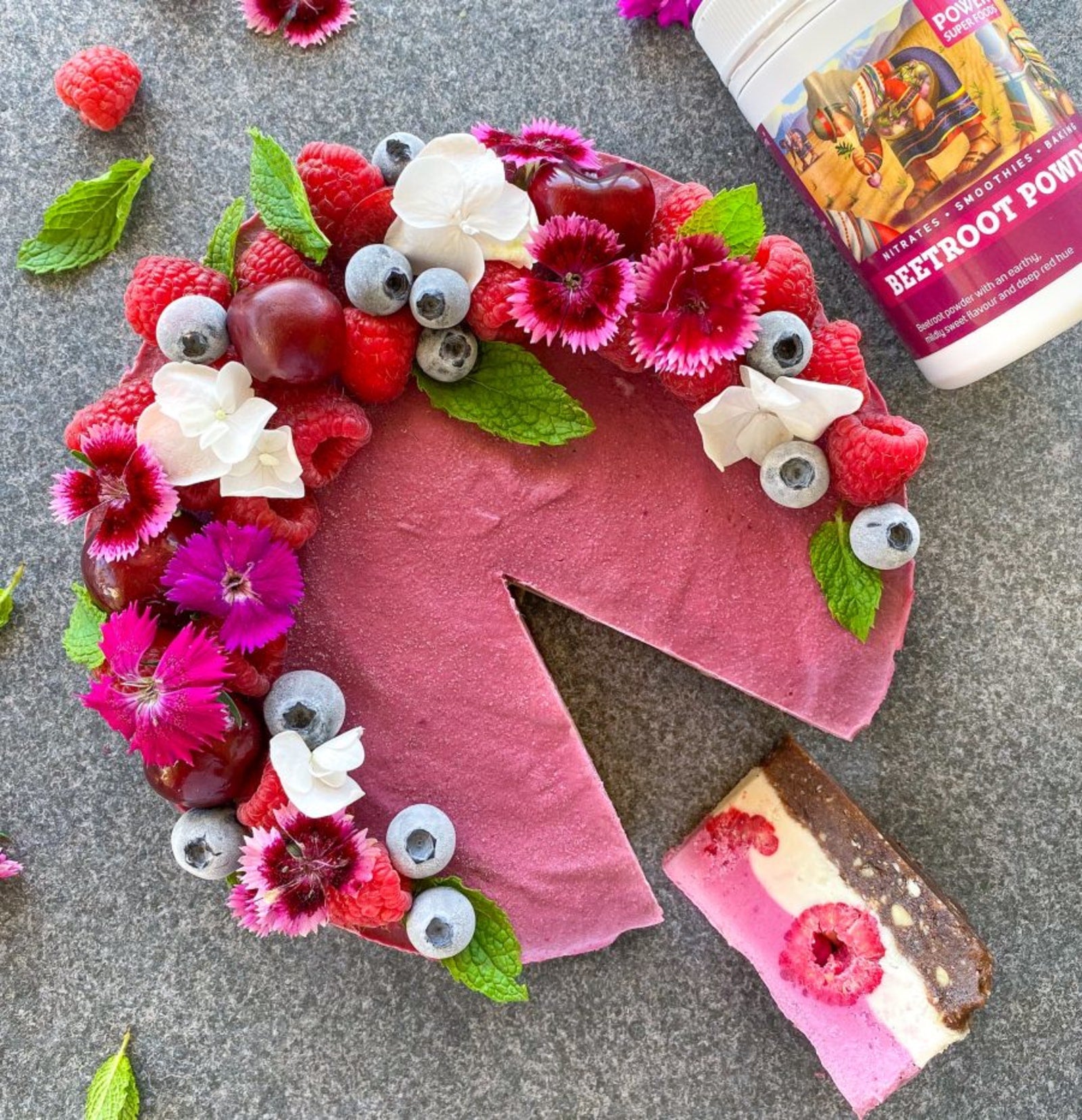 Vegan Beetroot Cheesecake