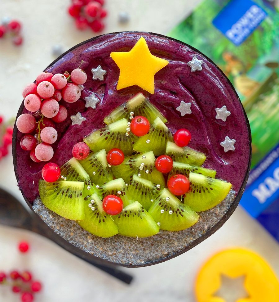 Festive Breakfast Smoothie Bowl